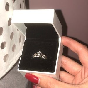 Pandora Princess Ring